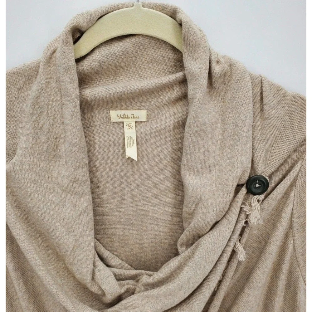 Matilda Jane Come On Over Tan Cardigan Sweater Knot Fringe‎ Button Detail Size M